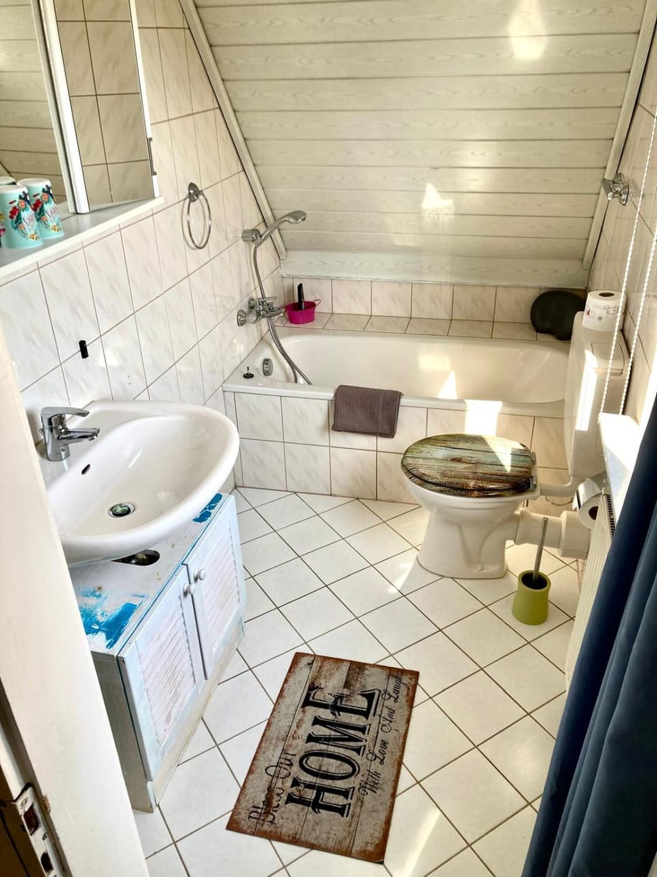 Bathroom, Bath