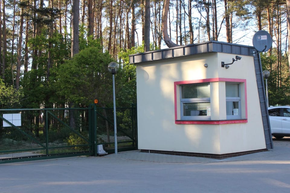 Off site, Area and facilities