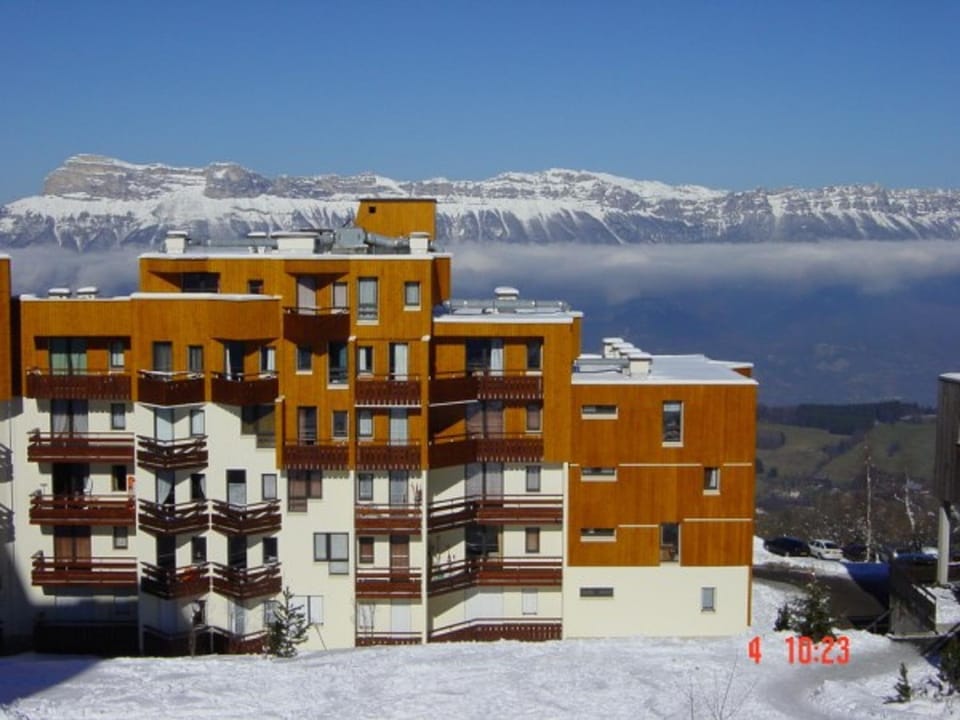 Charmant studio au centre de la station, vue pistes - FR-1-557-44 Apartment in Auvergne-Rhône-Alpes