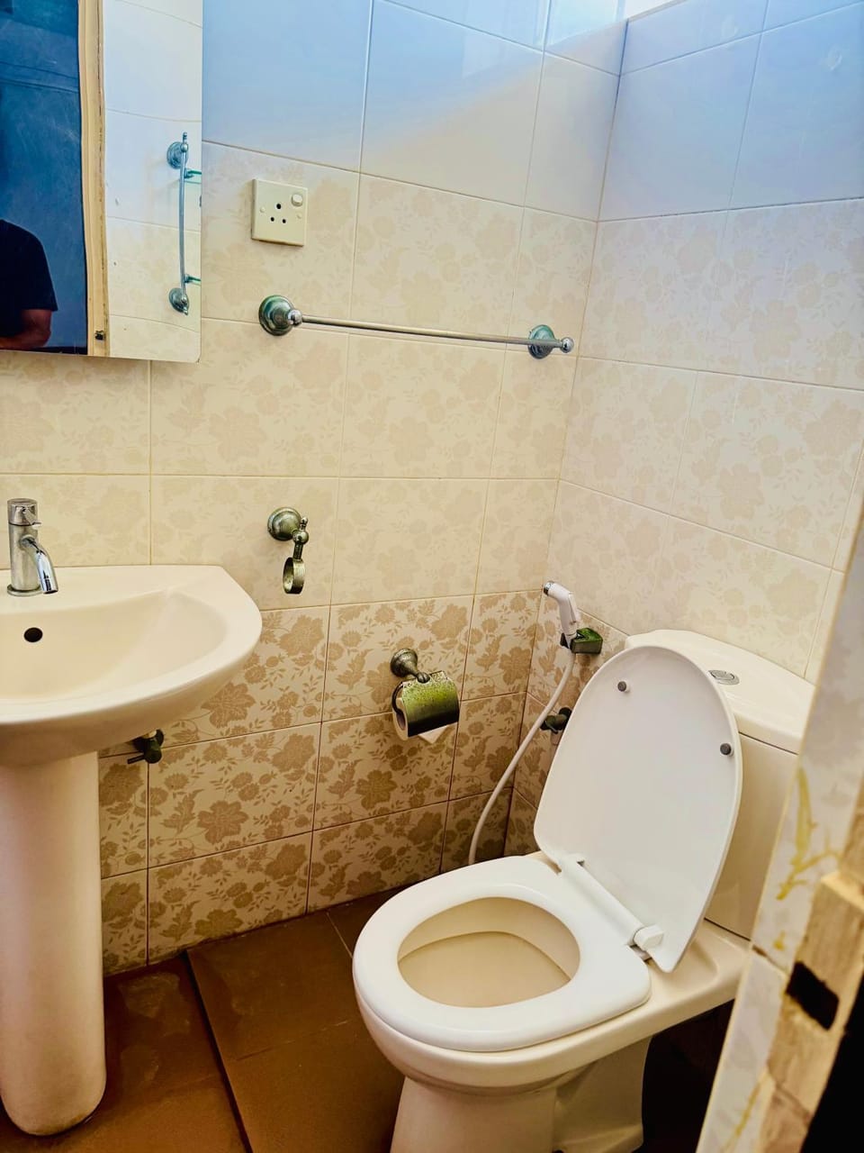 Lafala Hotel & Service Apartment Hotel in Colombo