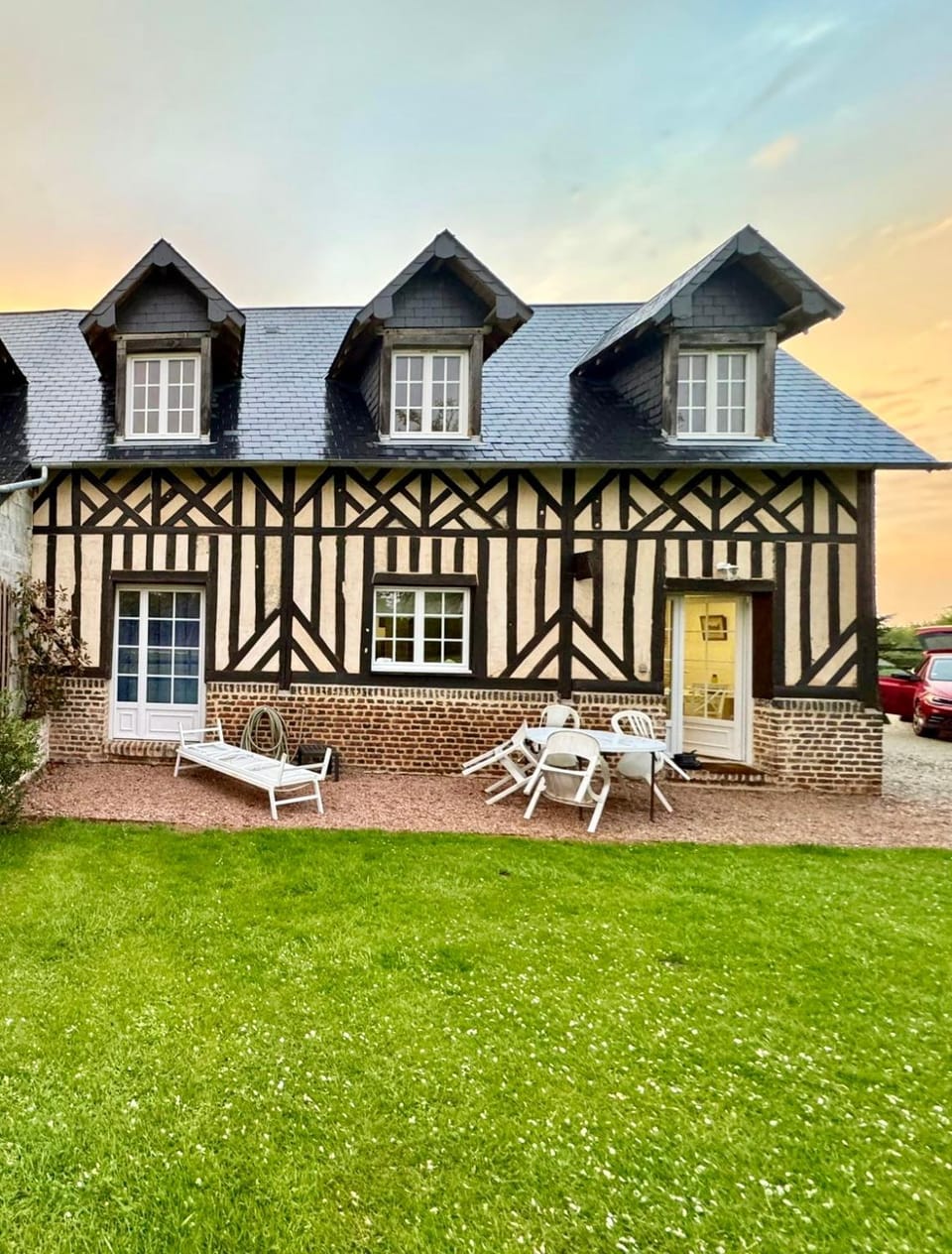 Property building, Patio, Natural landscape, Garden view