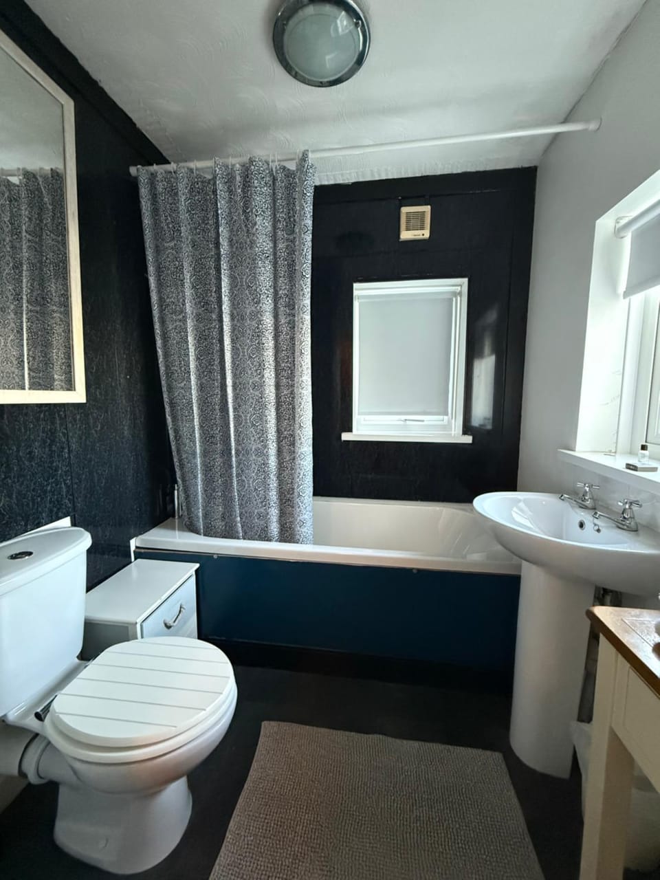 Toilet, Bathroom, Bath