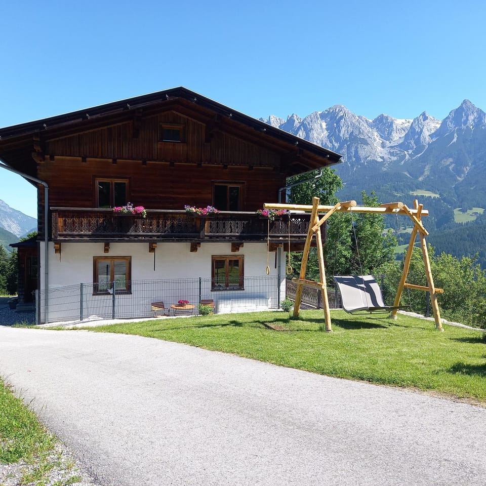 Appartement Winteraugut Apartment in Salzburgerland