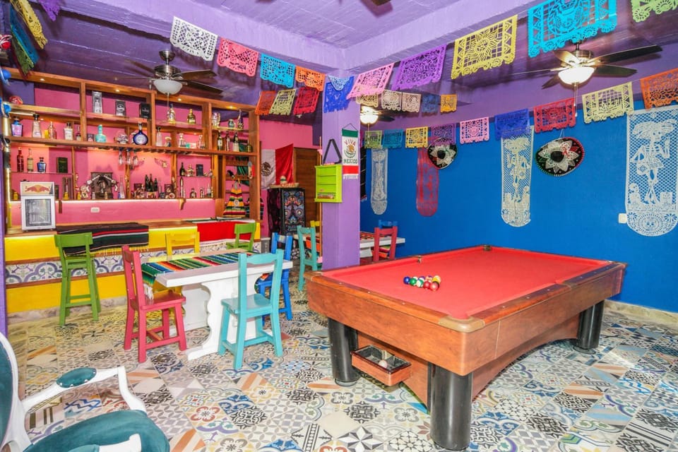 Lounge or bar