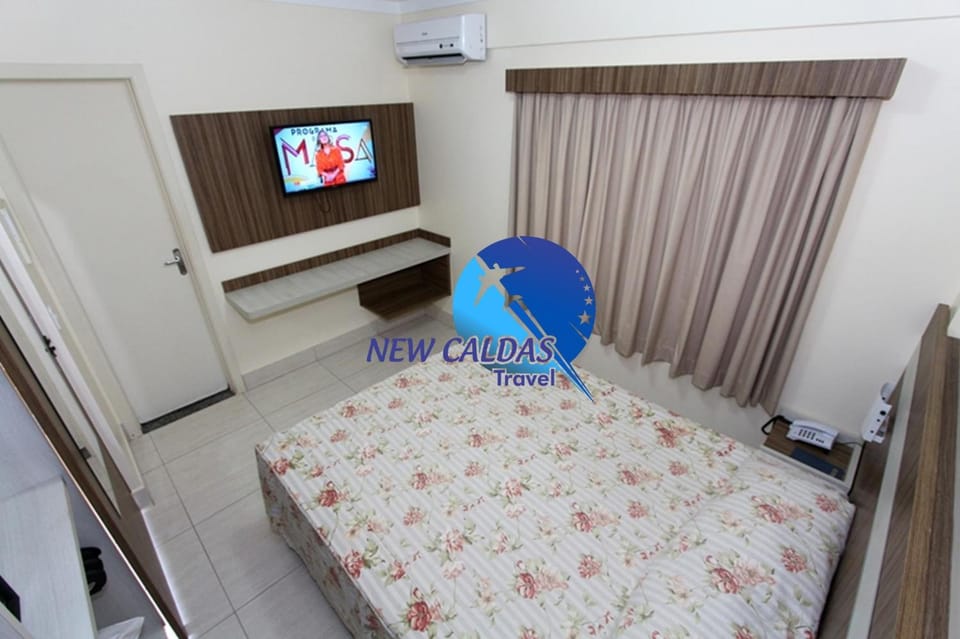Bed, Bedroom, air conditioner