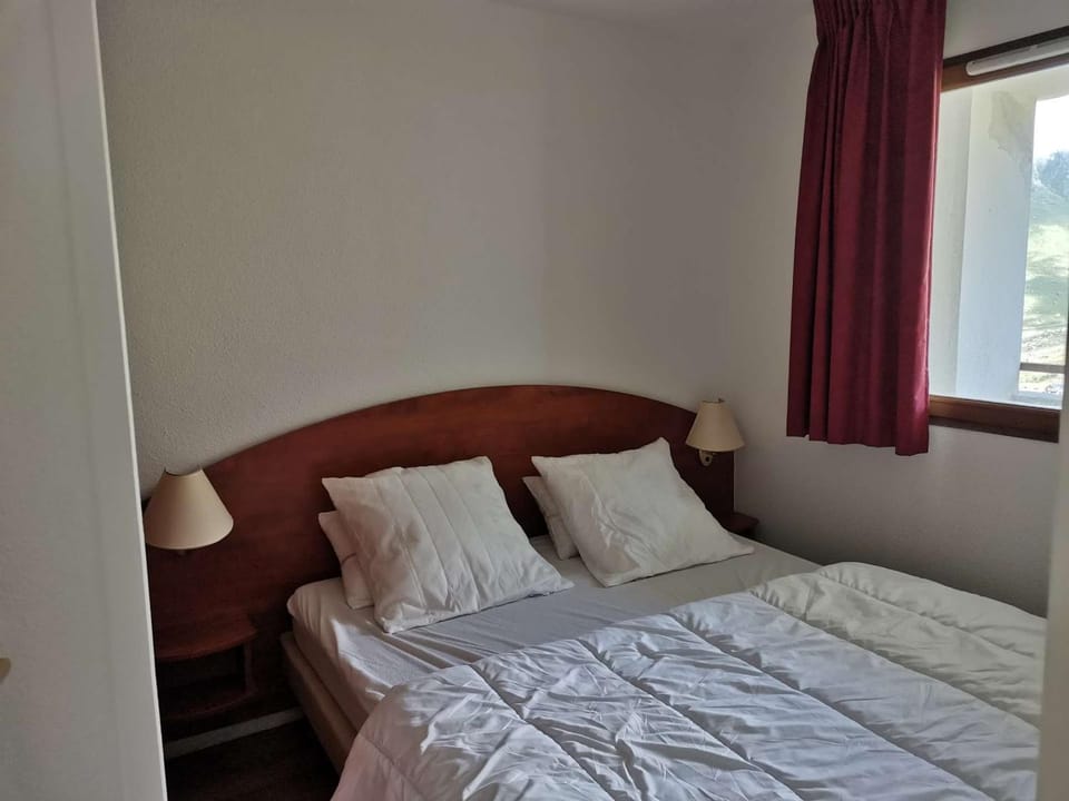 Appartement avec vue montagne - 4 pers. - FR-1-404-265 Apartment in Occitanie