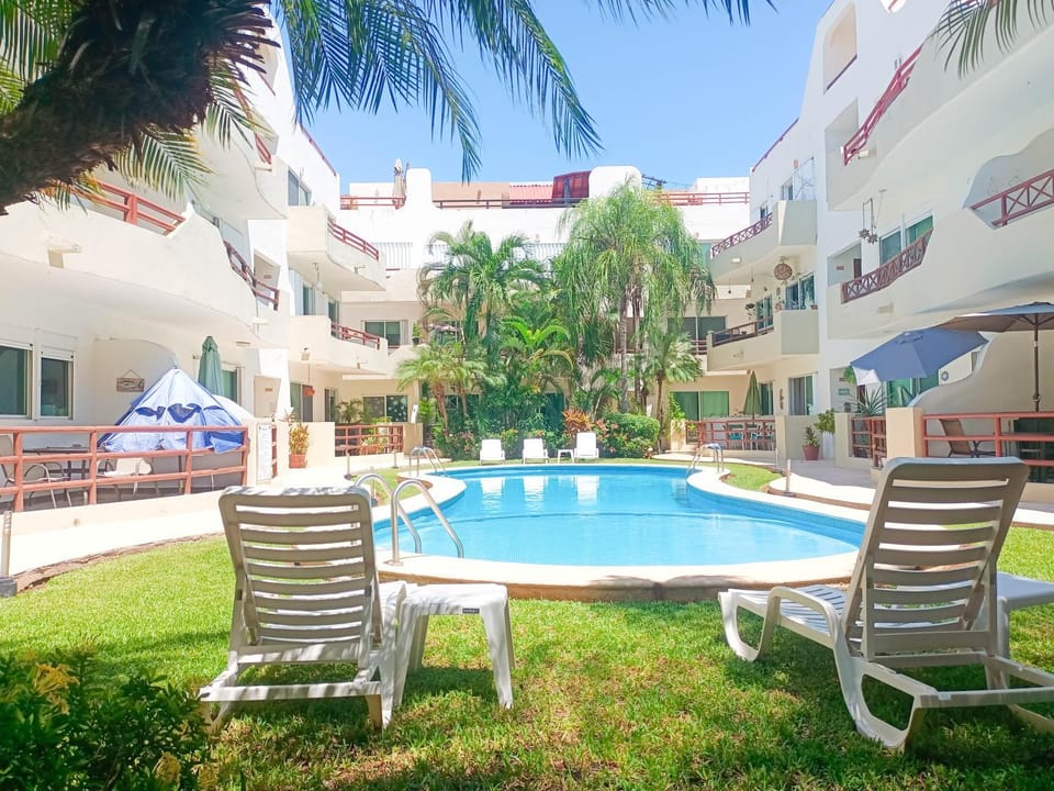 Garden view, Swimming pool