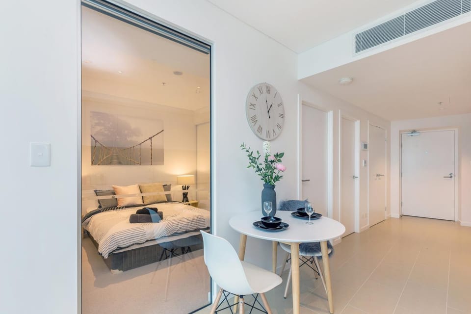 KOZYGURU SKYTOWER BRISBANE CBD 2 BED APT QBN222-1815 Apartment in Kangaroo Point