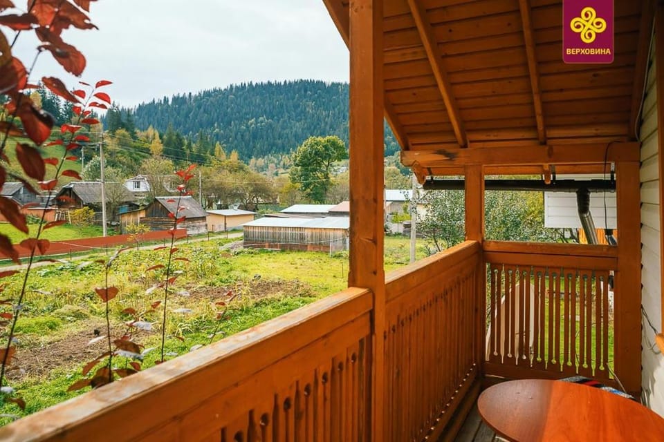 Balcony/Terrace, Garden view, Mountain view