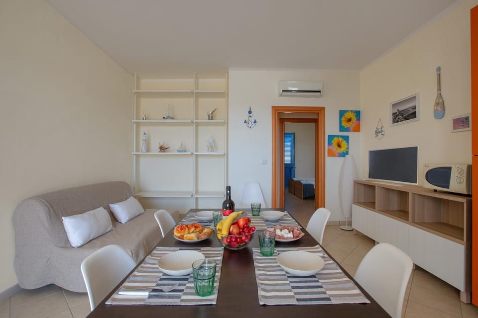 Living room, kitchen
