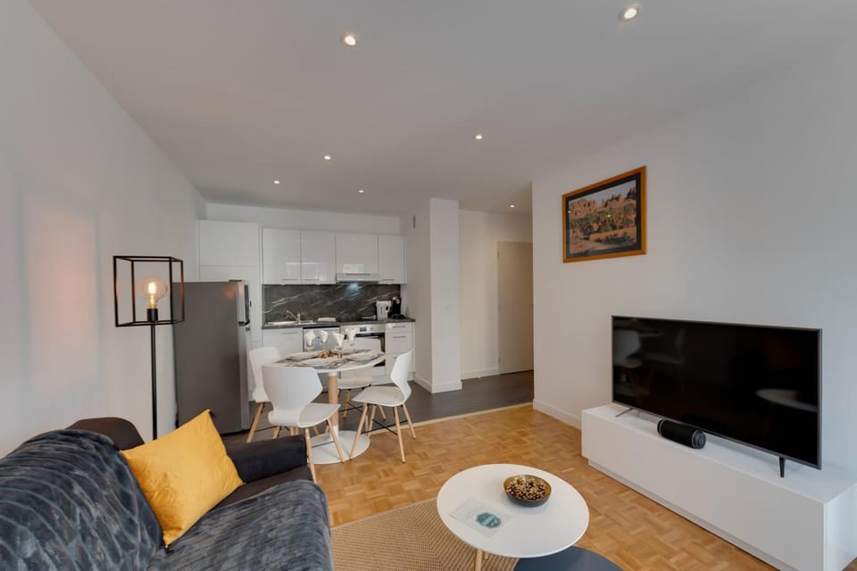 Le Chevène - 2 or 4 person apartment with balcony in Annecy Centre Apartment in Annecy