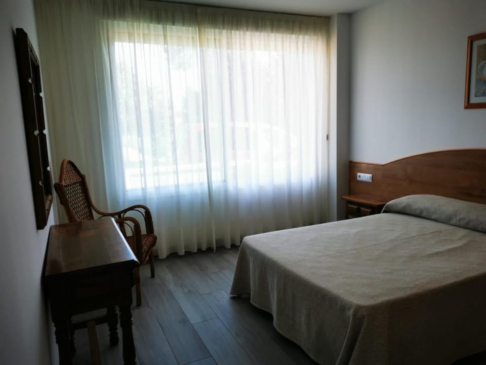 Bed, View (from property/room), Bedroom
