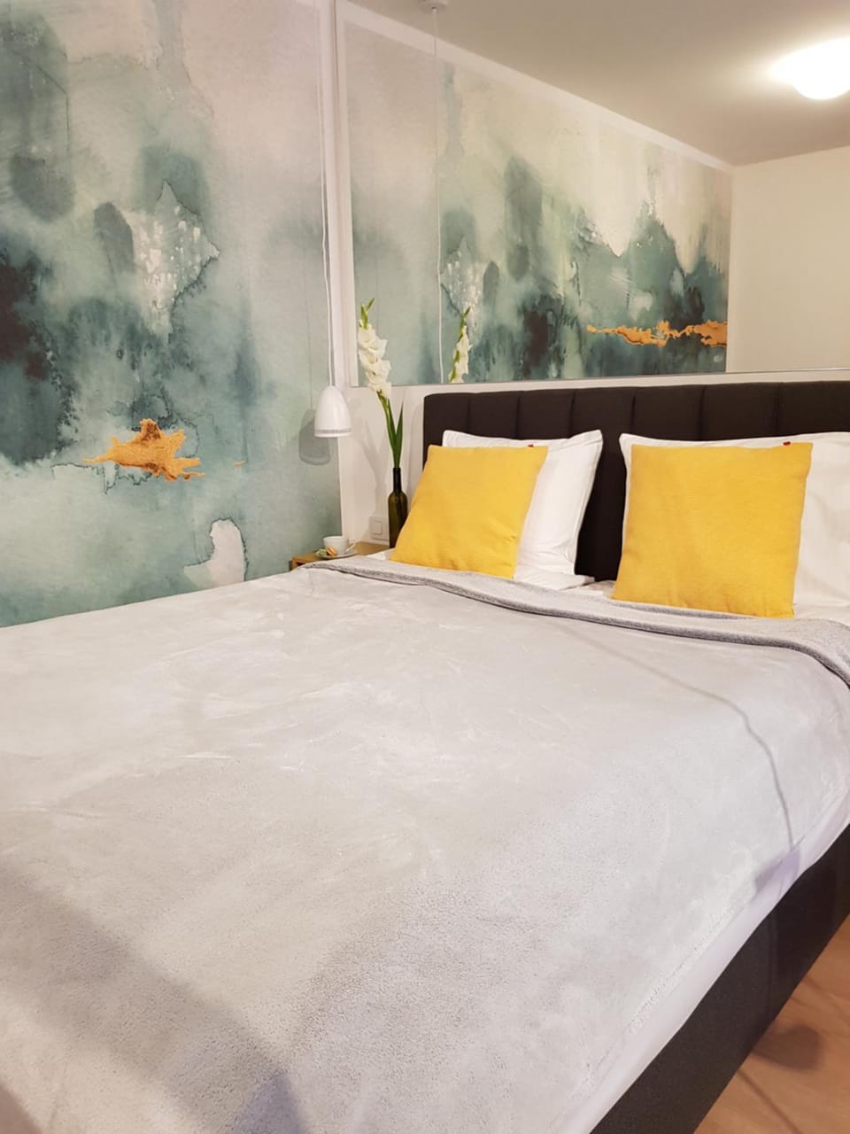Gdańsk Stare Miasto - Mirror Apartament - 43m, 4 osoby, 2min od Starówki, BEZPŁATNY parking, Self chek in Apartment in Gdansk