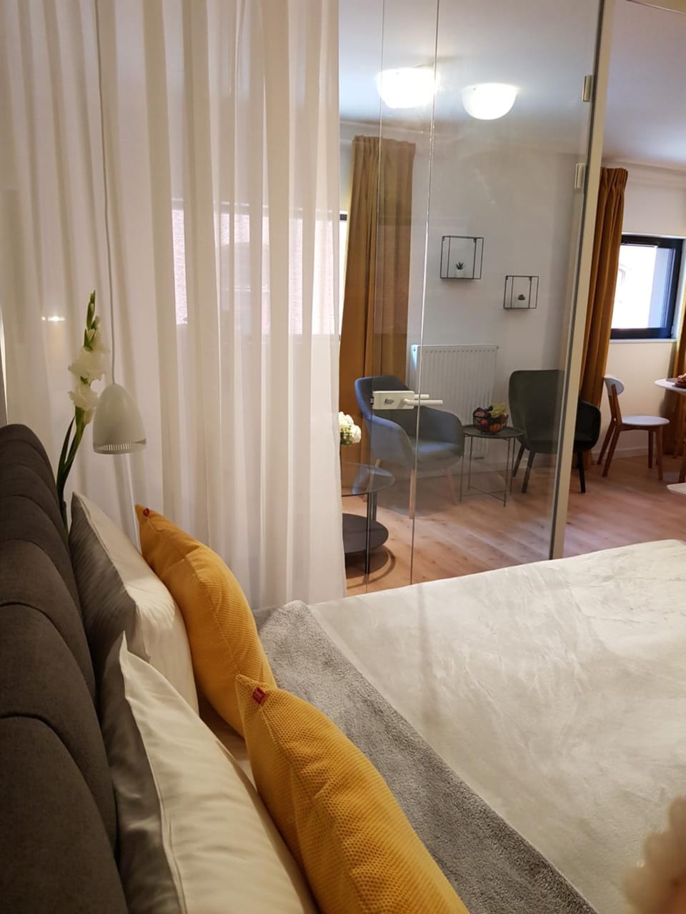 Gdańsk Stare Miasto - Mirror Apartament - 43m, 4 osoby, 2min od Starówki, BEZPŁATNY parking, Self chek in Apartment in Gdansk