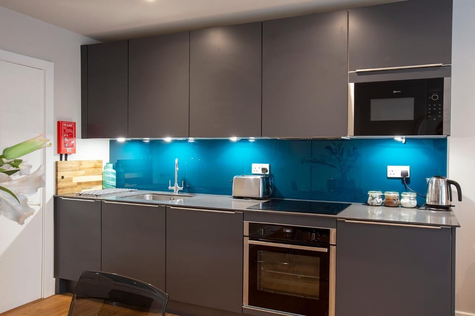 Hampden Apartments - The Edward Apartment in Windsor