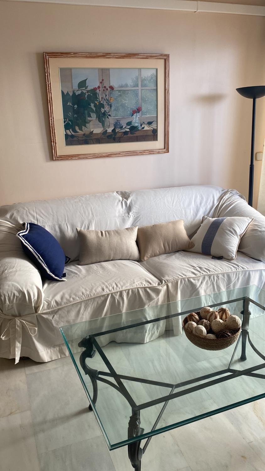 Precioso apartamento en primera línea de playa Apartment in Marbella