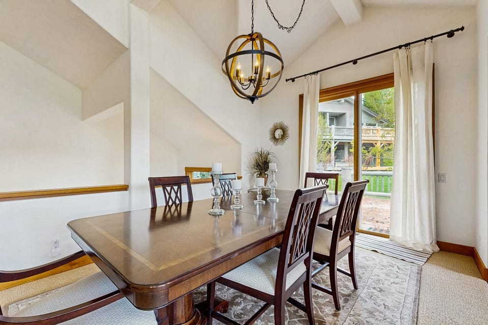 Legends Hideout Apartment in Sun Valley