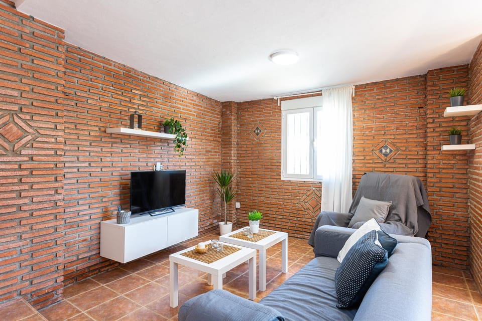 Communal lounge/ TV room, Living room