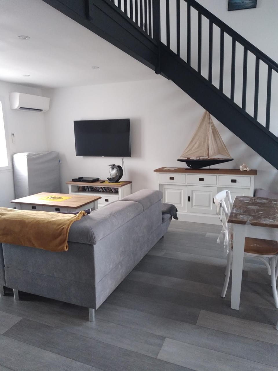 TV and multimedia, Living room