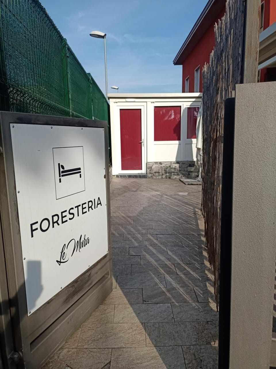Property building, Facade/entrance