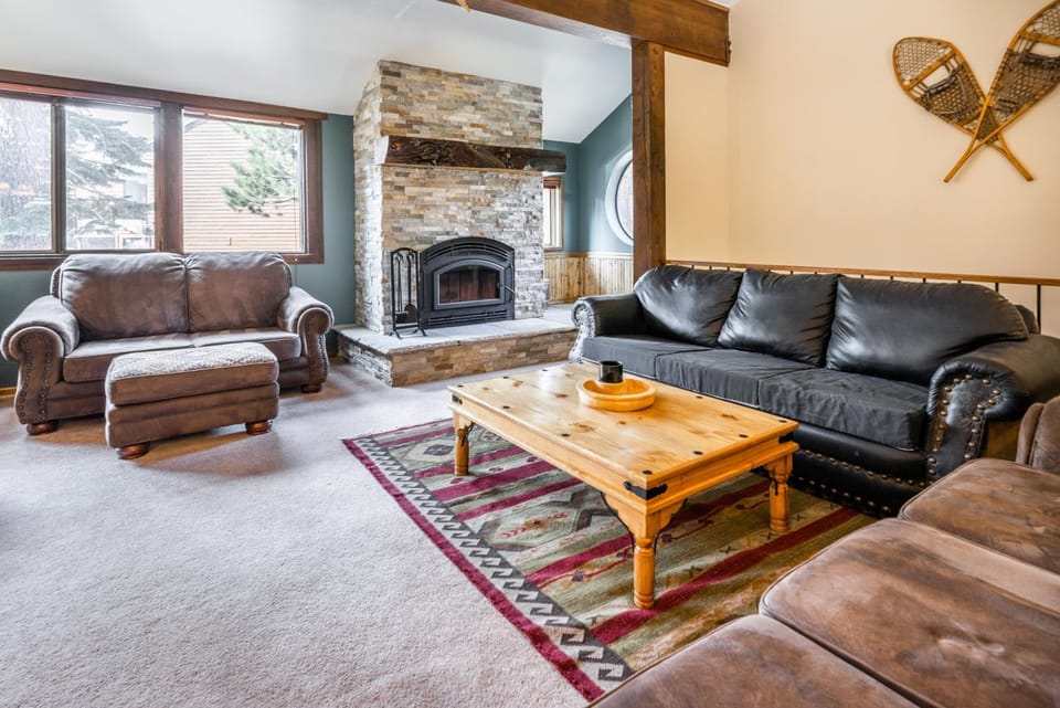 Helios S # 5 House in Mammoth Lakes