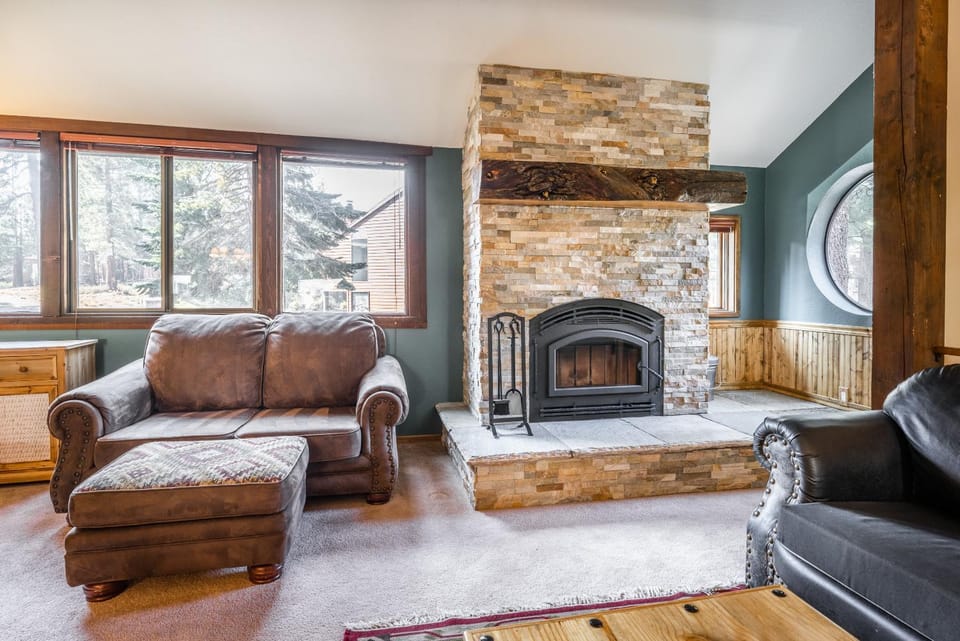 Helios S # 5 House in Mammoth Lakes