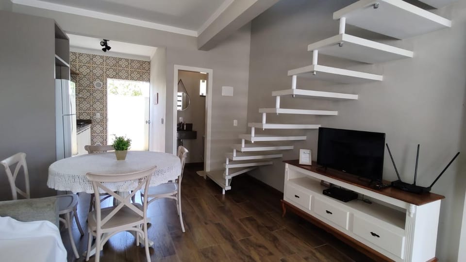 Excelente Sobrado Confortável no Centro de Tijucas Próximo as Praias Apartment in State of Santa Catarina