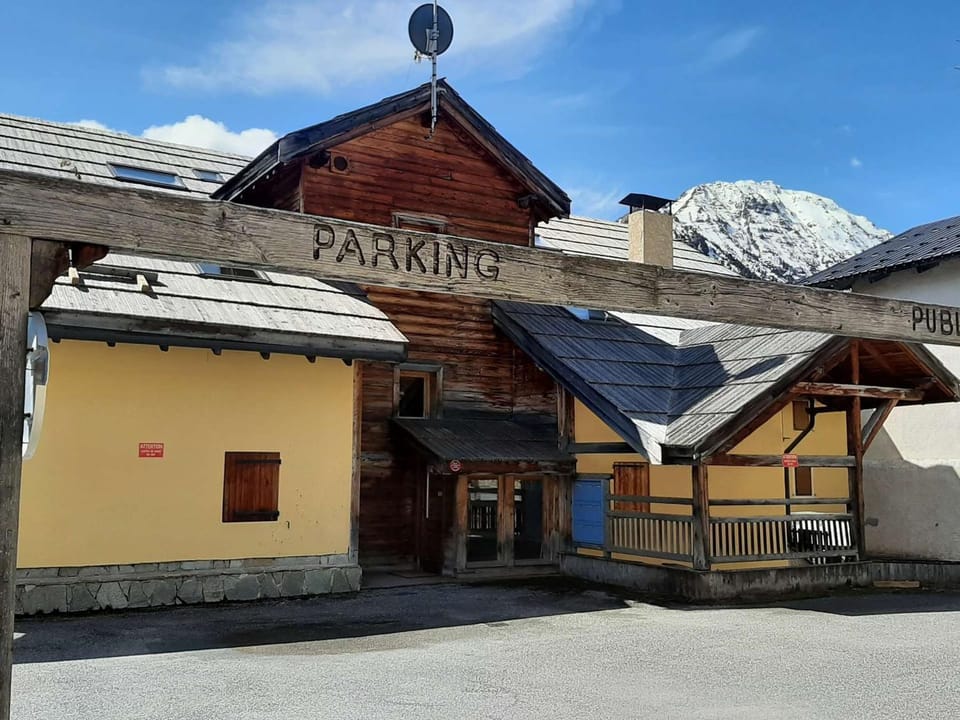 Montgenèvre - Studio 4 pers. à 50m des pistes, parking, lumineux, wifi possible - FR-1-330D-57 Apartment in Montgenèvre