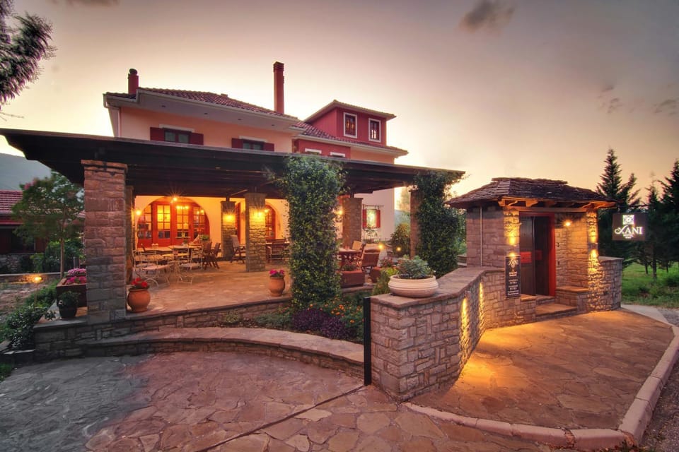 Facade/entrance, Sunrise