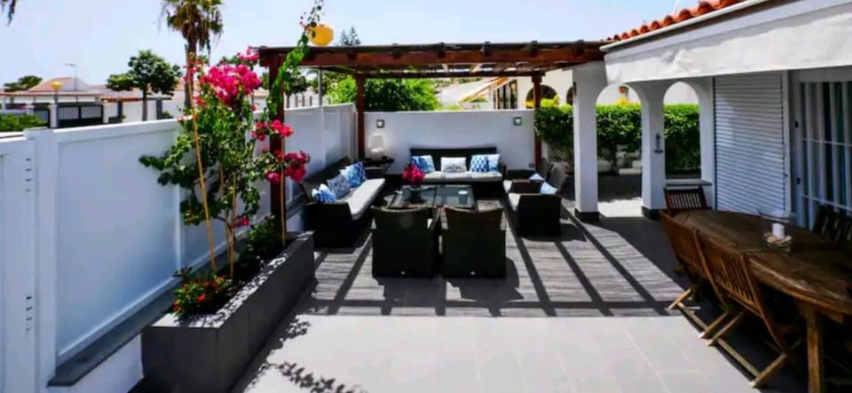 Casa de 2 o 3 dormitorios con gran terraza en Maspalomas Apartment in Maspalomas
