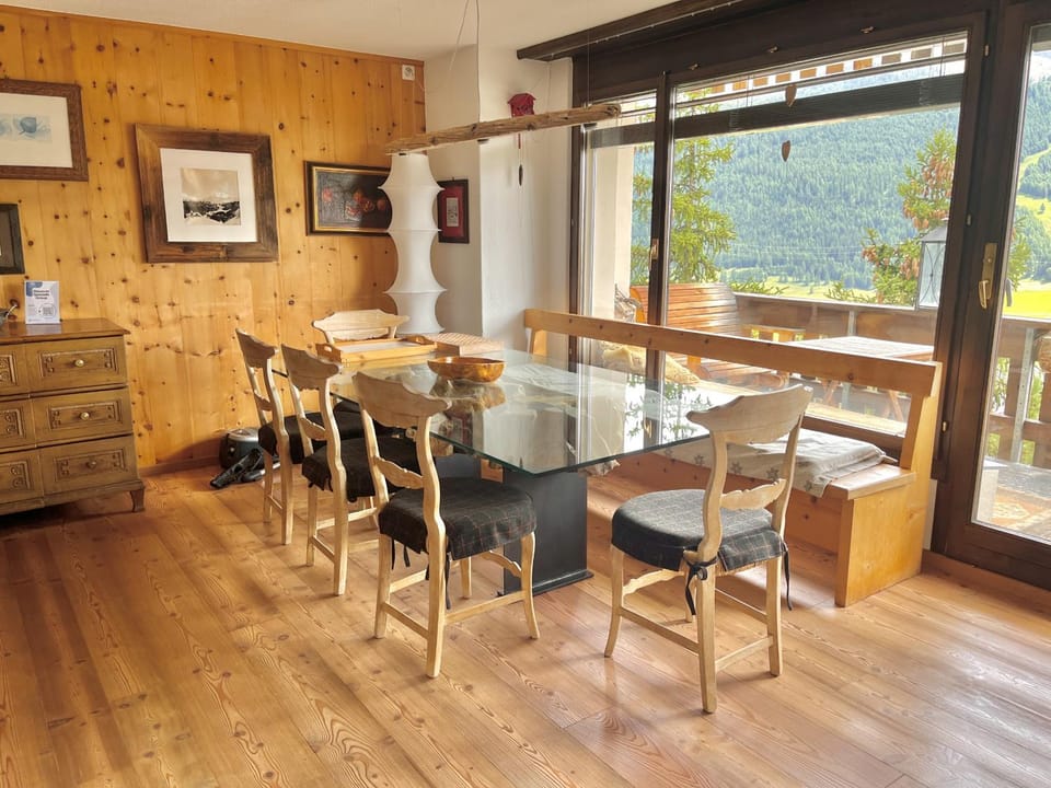 Chesa Flurigna - Zuoz Apartment in Canton of Grisons