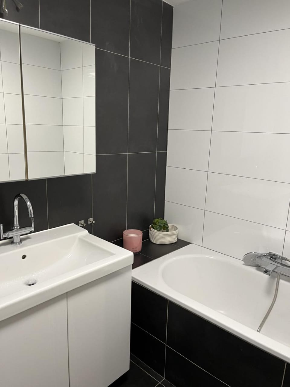 Ancienne maison rénovée au calme House in Wallonia, Belgium