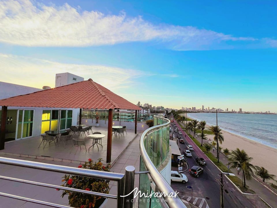 Manaíra Palace Residence-Prédio Beira Mar Apartment in João Pessoa