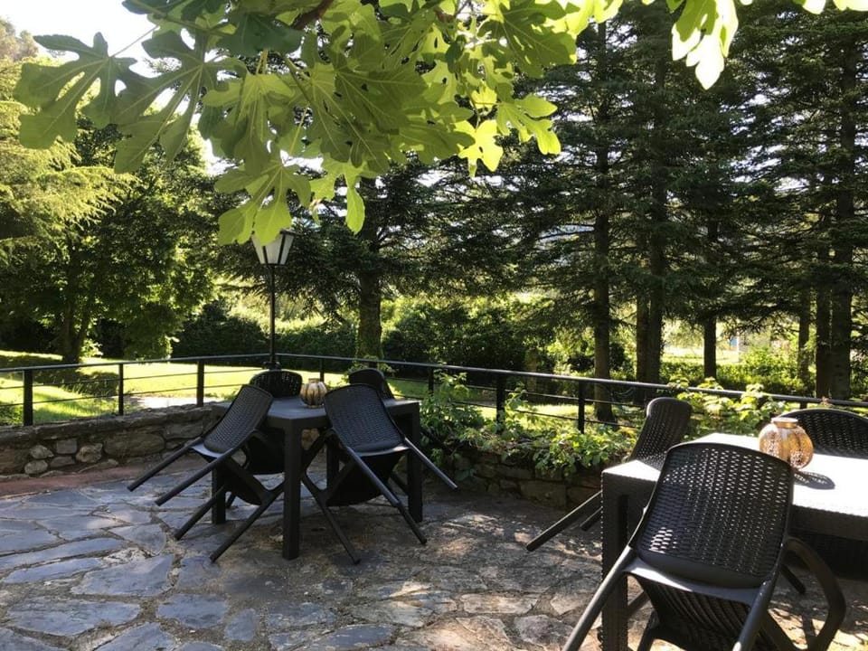 Els Avets de la Muga Bed and Breakfast in Alt Empordà