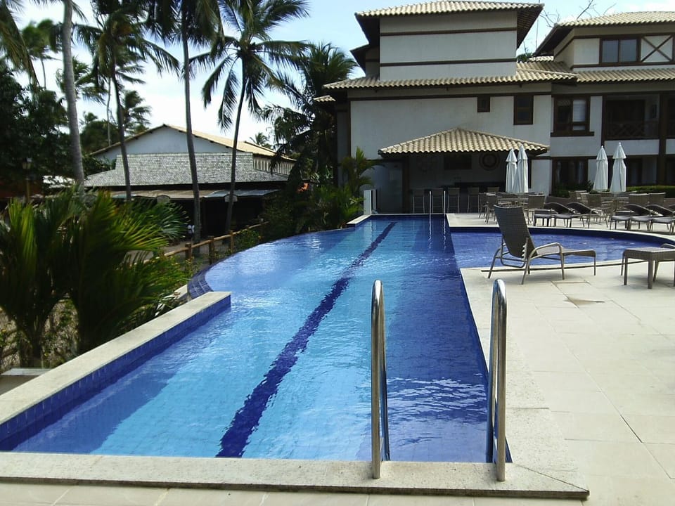 Property building, Day, Swimming pool, Swimming pool