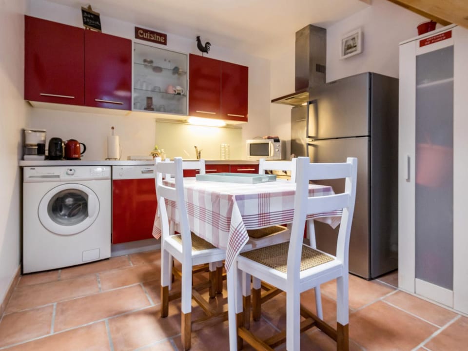 Gîte cosy aux portes de Nantes, terrasse privée, vélos, Wifi, draps inclus - FR-1-306-824 House in Nantes