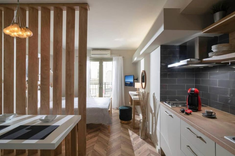 Candia Studio-Heraklio City Centre House in Heraklion