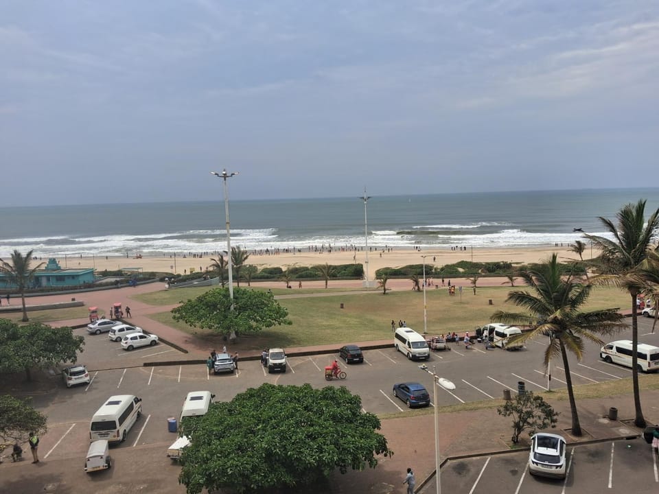 Durban Seaside Apartment Apartment in Durban