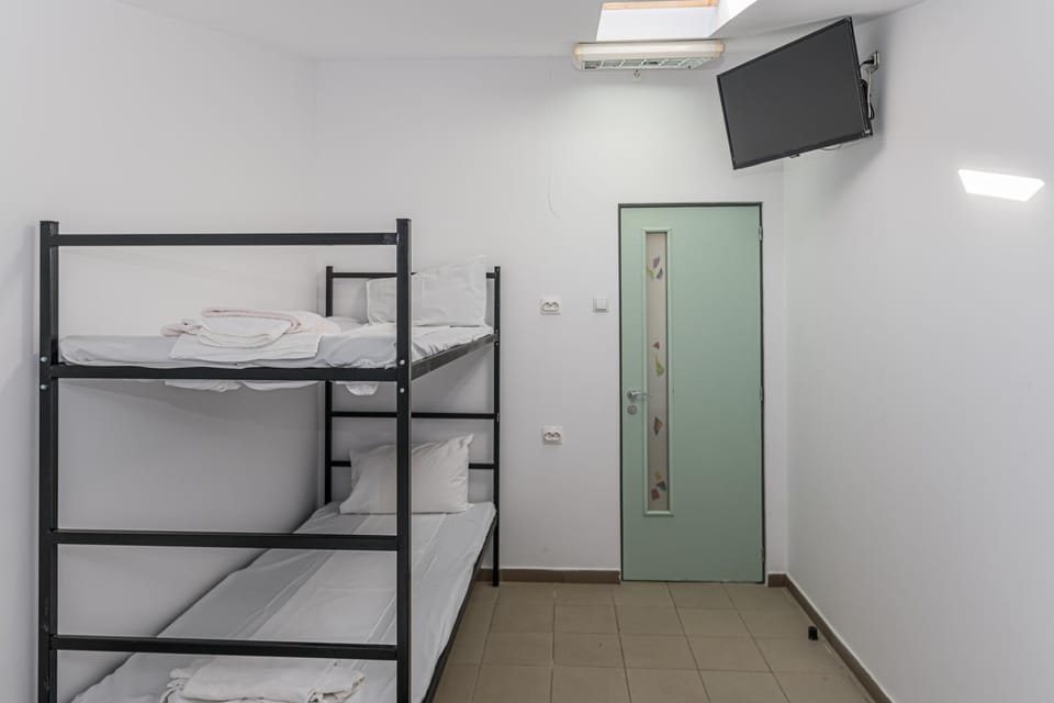 Property building, Photo of the whole room