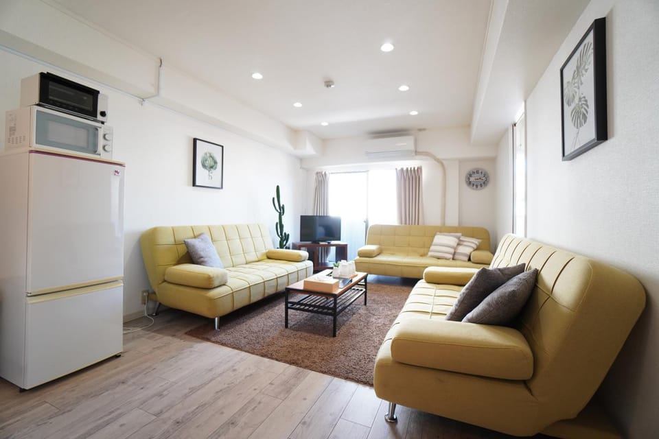 Tsurigane Building Apartment in Osaka