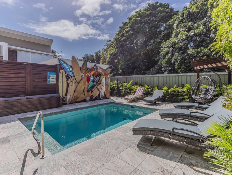 Byron Sunrise - 4 BR retreat with heated pool House in Byron Bay