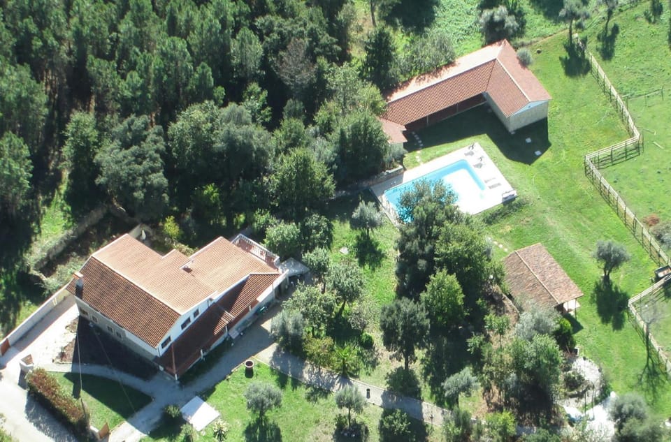 Property building, Bird's eye view, Swimming pool