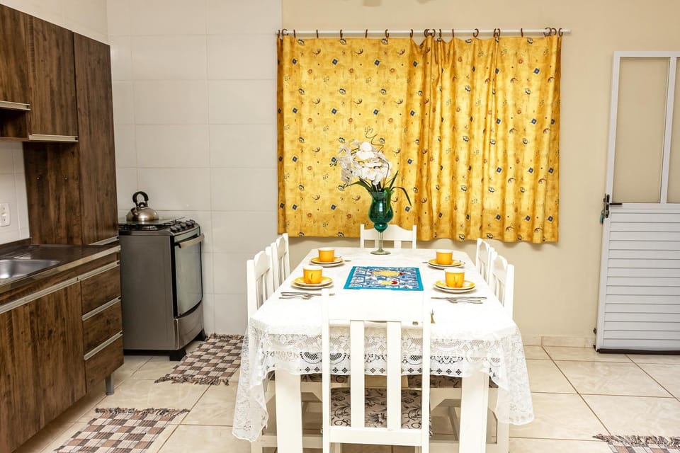 Apto1 COM AR COND WI-FI E TV SMART Apartment in Itapema