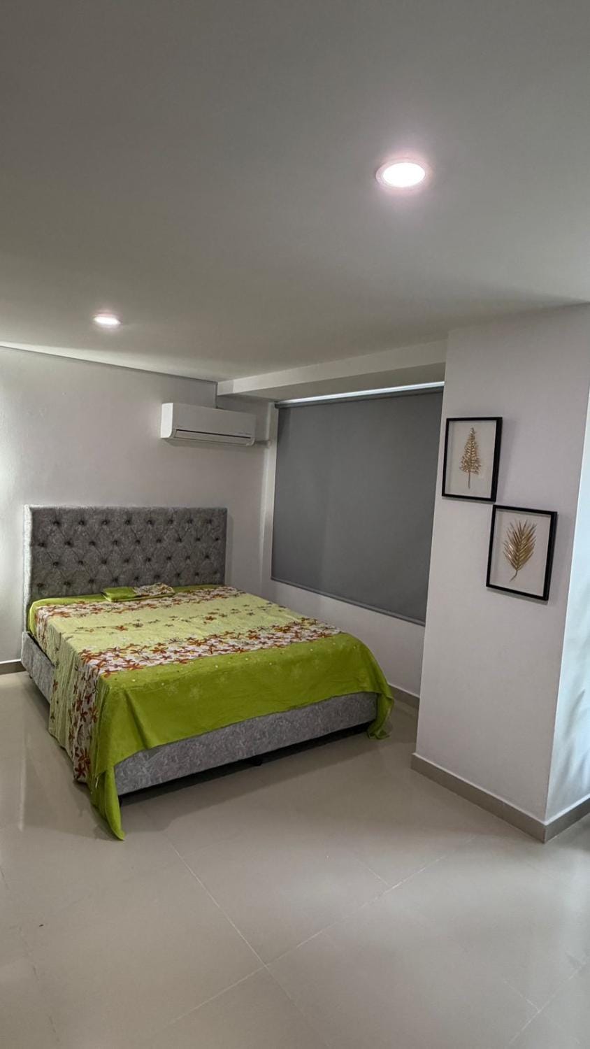 Aparta Estudios Edificio Valeria Apartment in Cali