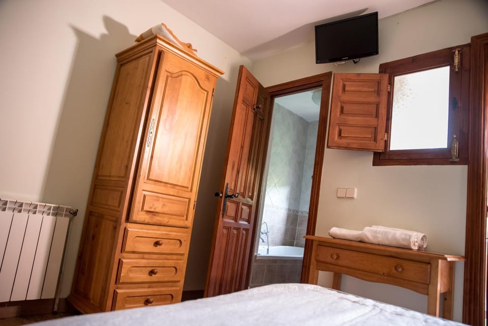 Hospedaje Rural Casa Parri Bed and Breakfast in Castile-La Mancha