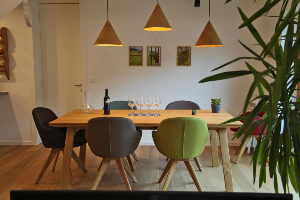 Seating area, Dining area, On site