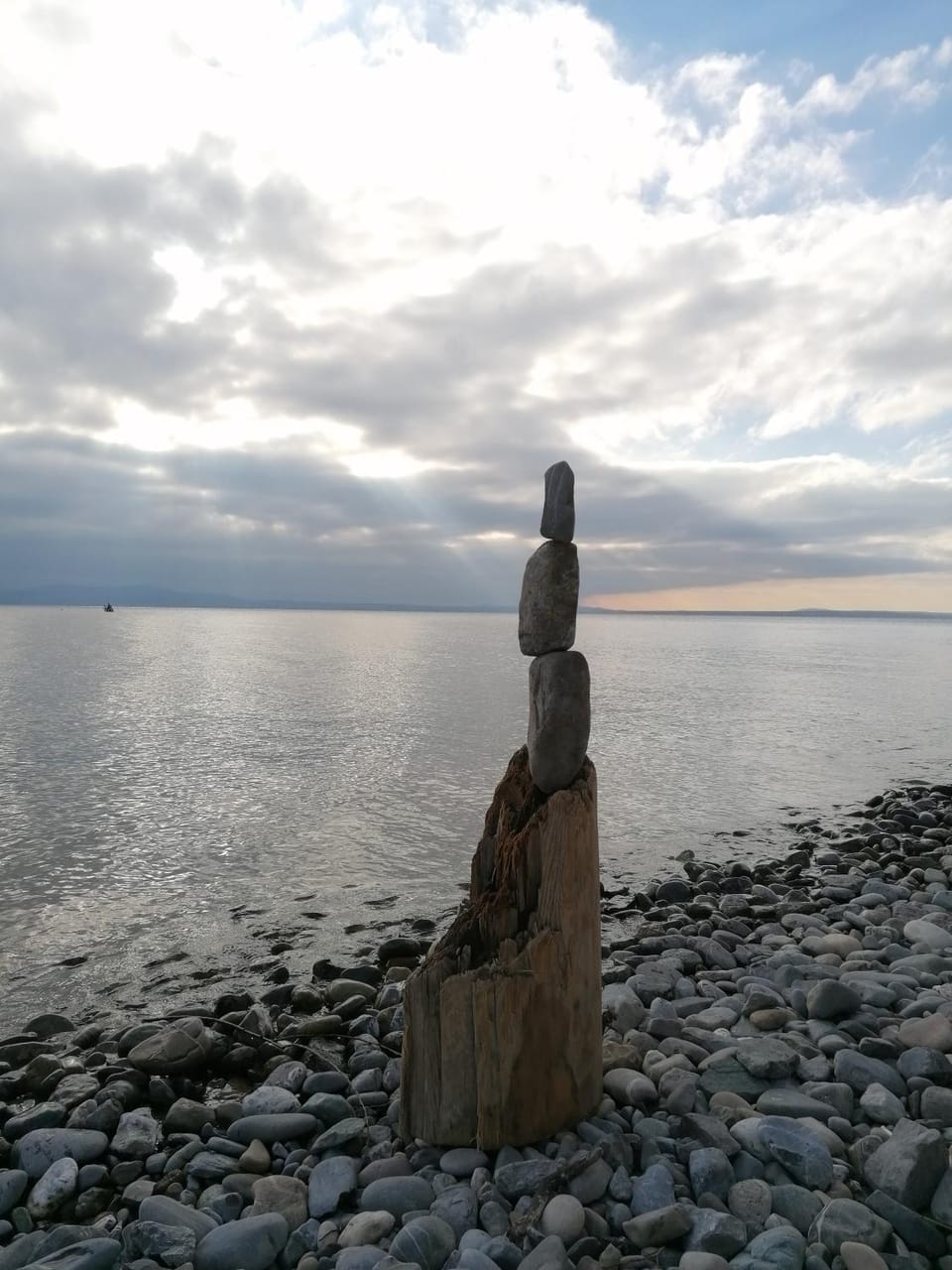 Nearby landmark, Natural landscape