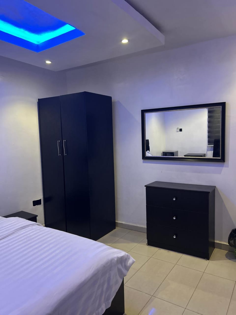SS Suites & Apartments - Maitama, Abuja Bed and Breakfast in Abuja
