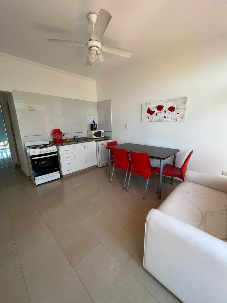 Kitchen or kitchenette, Living room, Dining area, stove