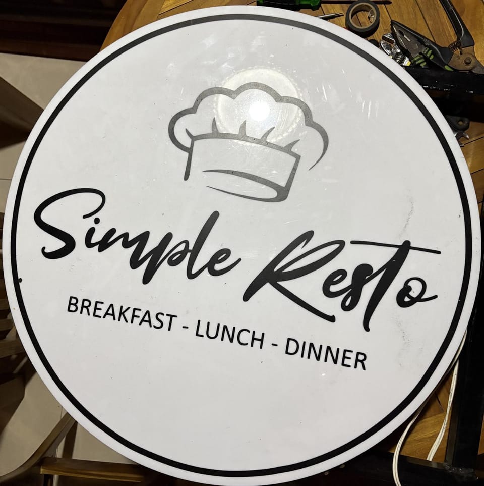 Restaurant/places to eat, Food and drinks, Food